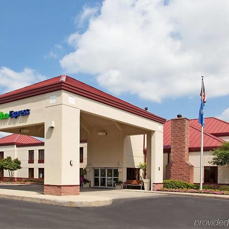 Clarion Inn Cranberry Township Ngoại thất bức ảnh