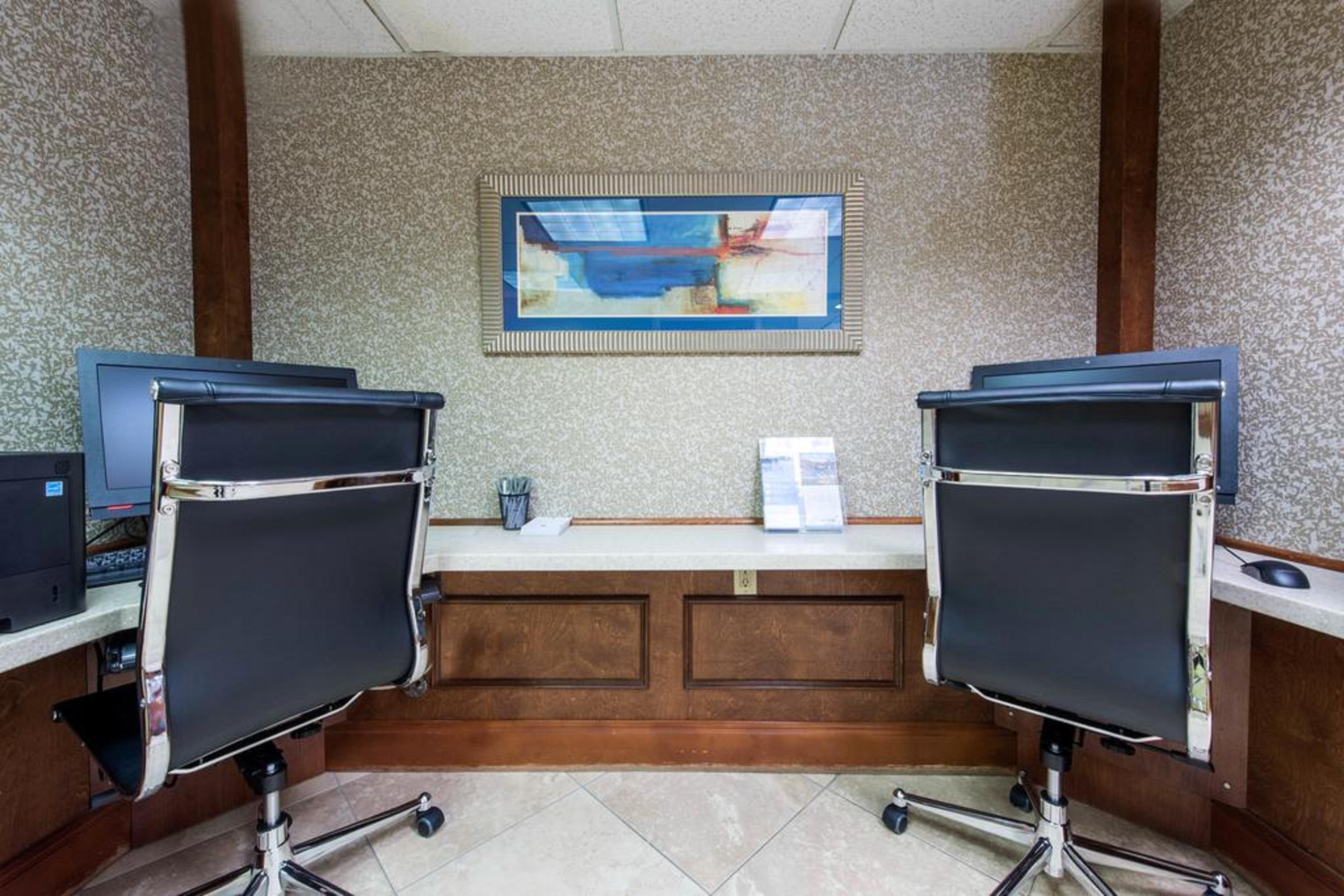 Clarion Inn Cranberry Township Ngoại thất bức ảnh