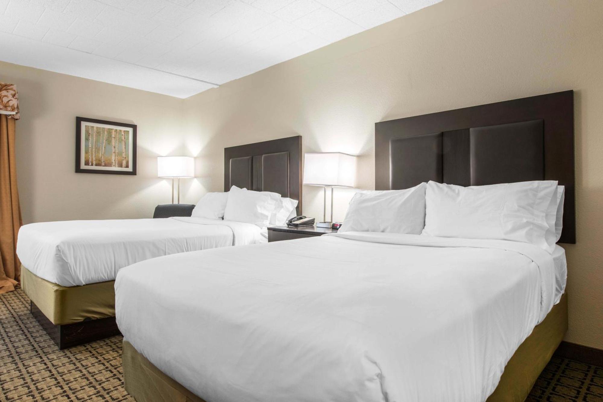 Clarion Inn Cranberry Township Ngoại thất bức ảnh