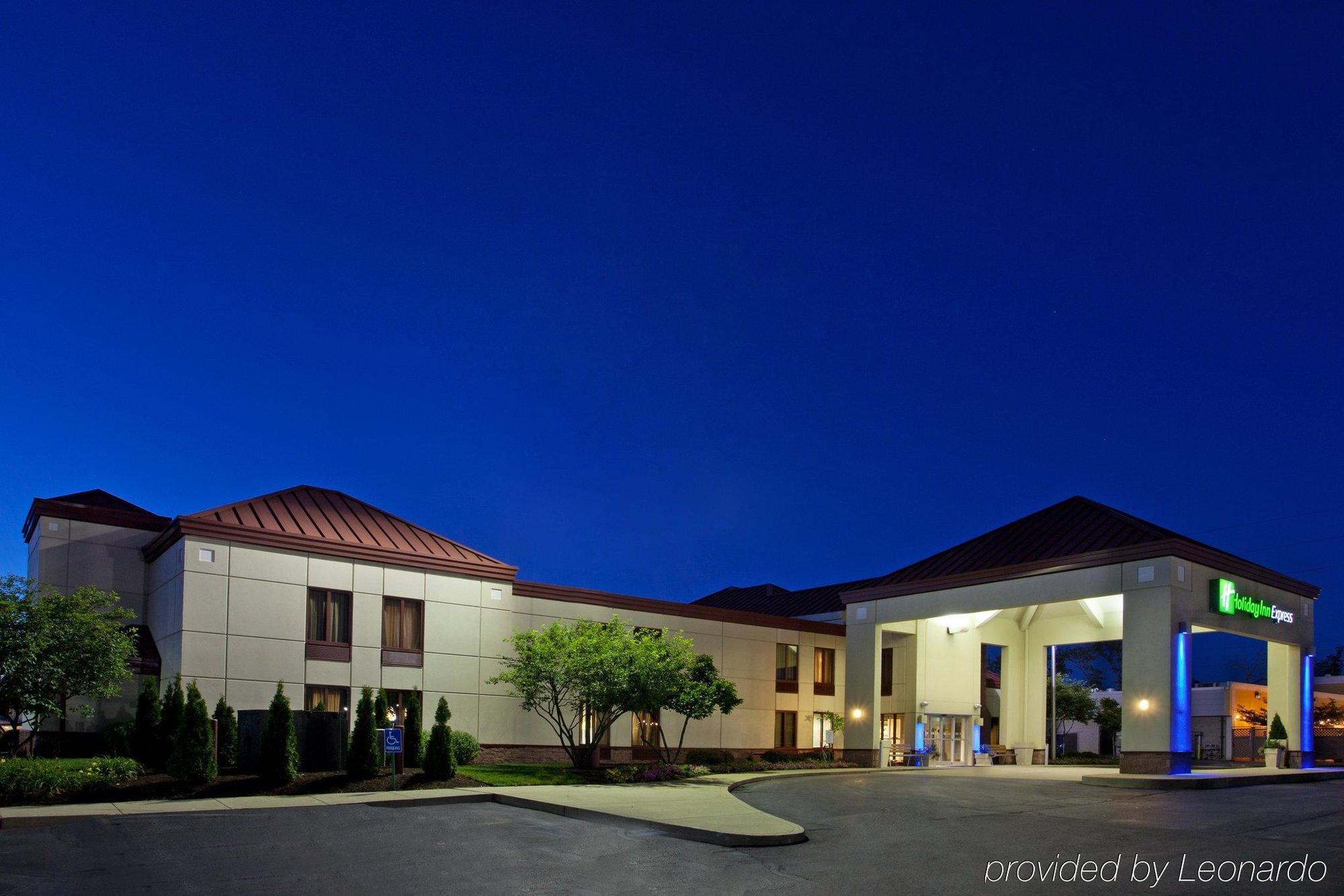 Clarion Inn Cranberry Township Ngoại thất bức ảnh