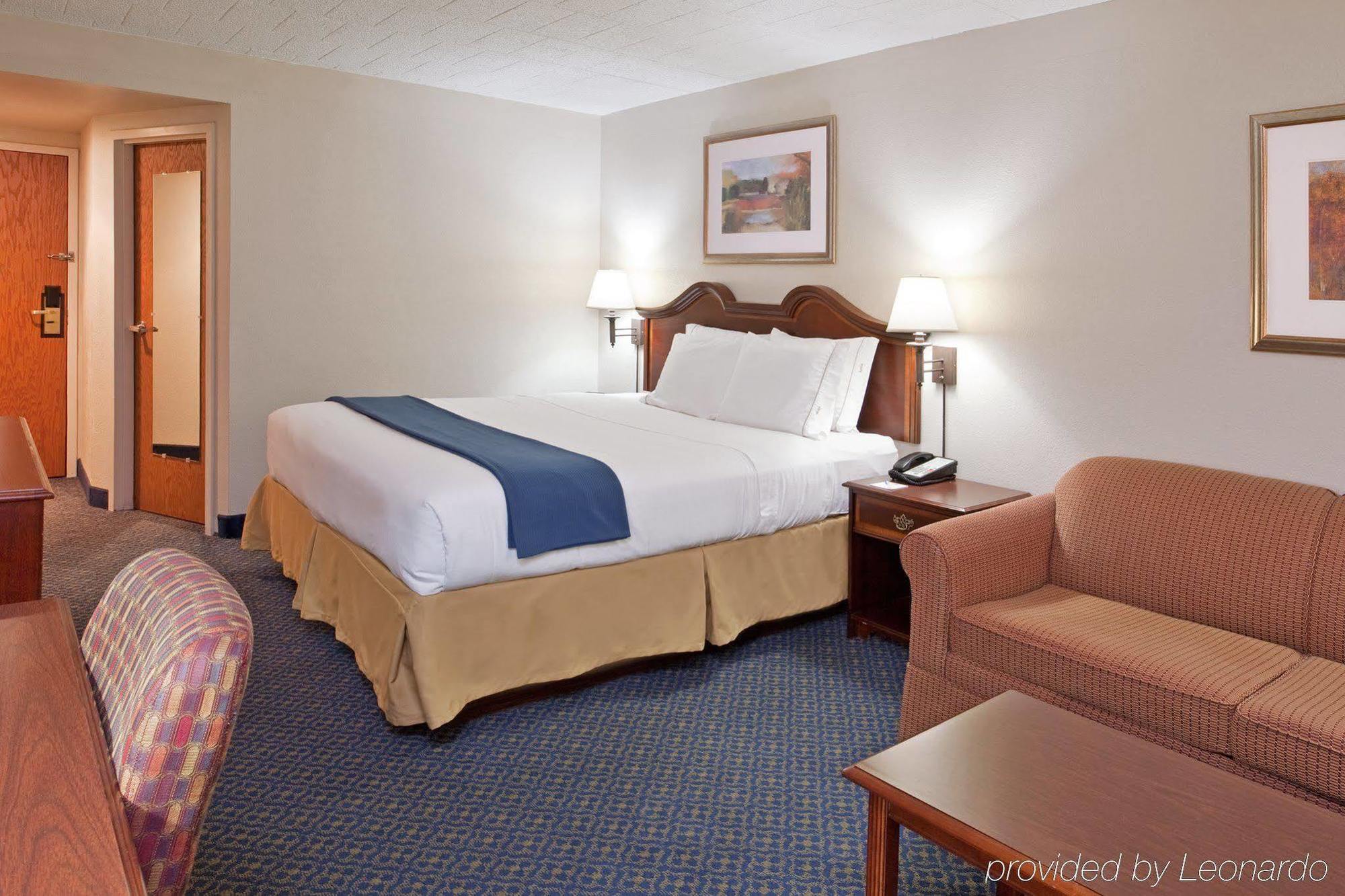 Clarion Inn Cranberry Township Ngoại thất bức ảnh