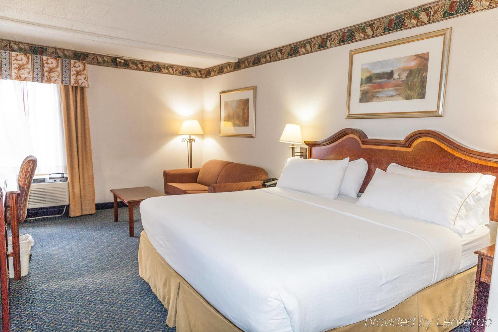 Clarion Inn Cranberry Township Ngoại thất bức ảnh