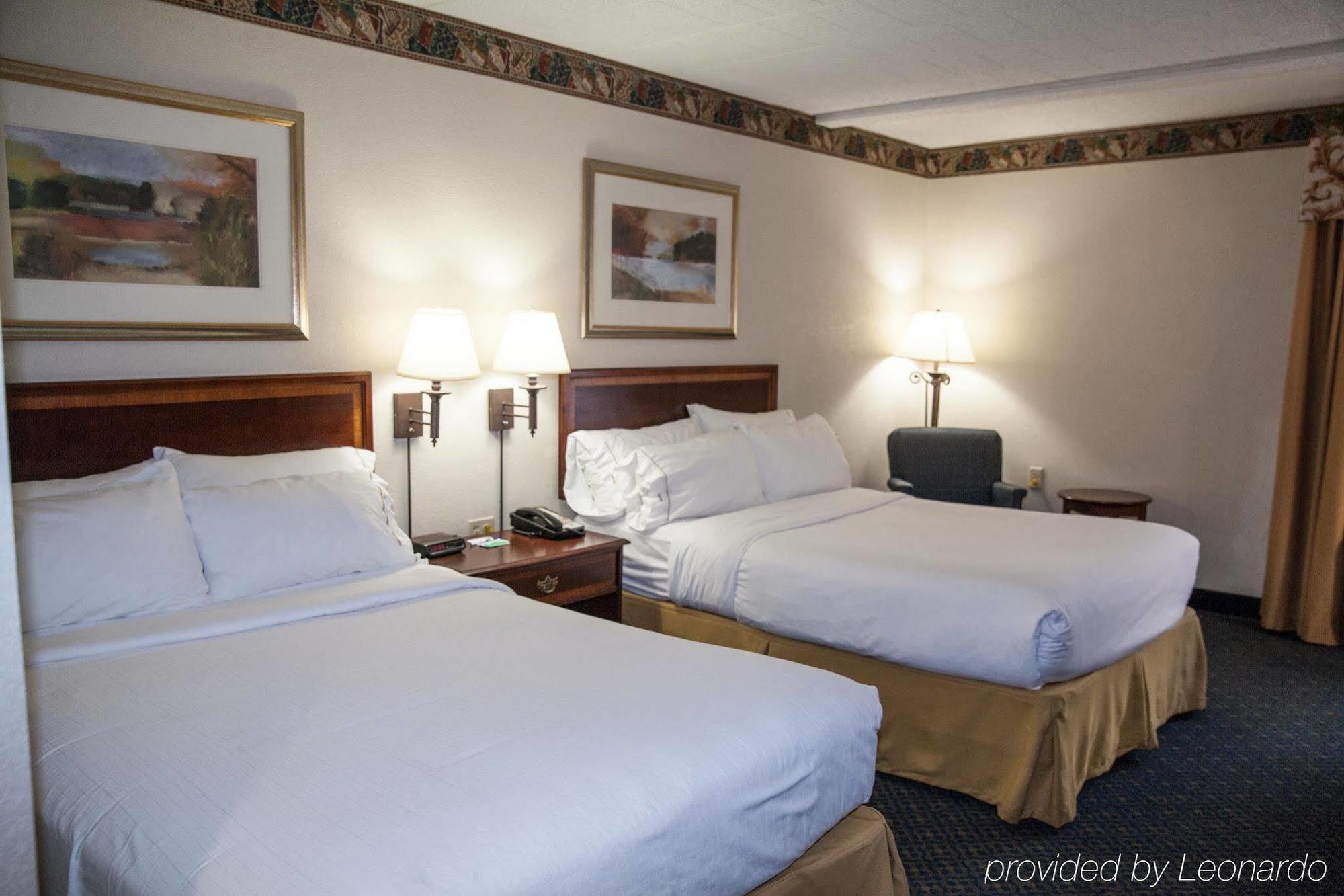 Clarion Inn Cranberry Township Ngoại thất bức ảnh