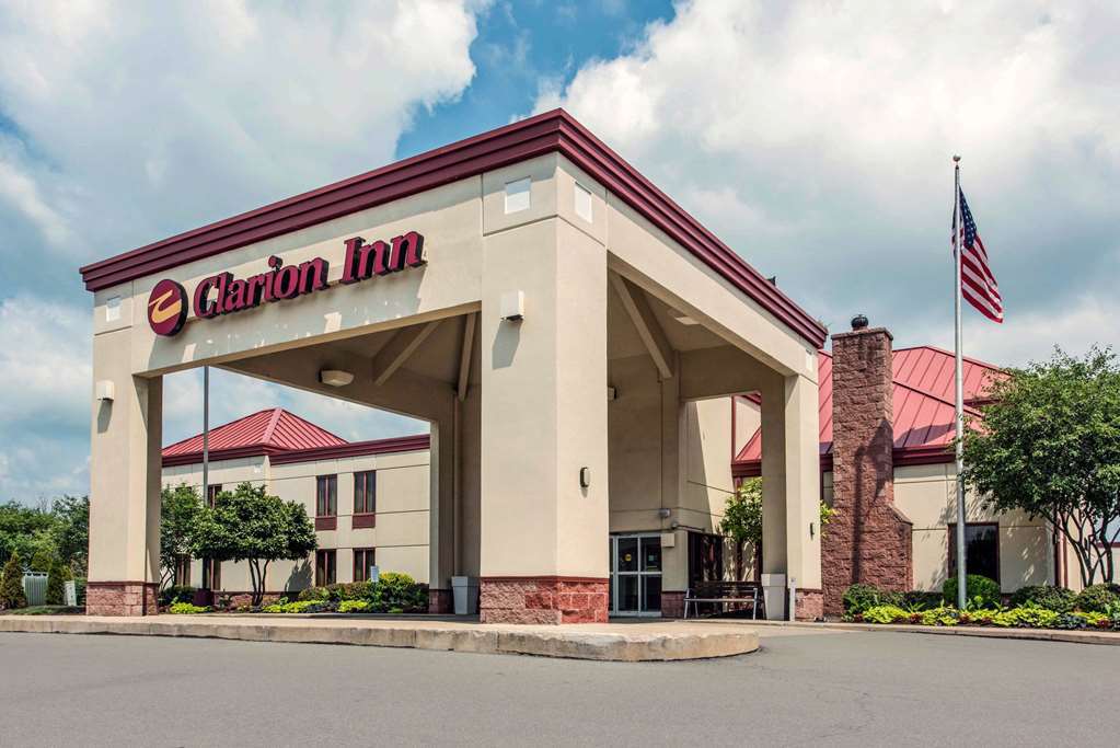 Clarion Inn Cranberry Township Ngoại thất bức ảnh