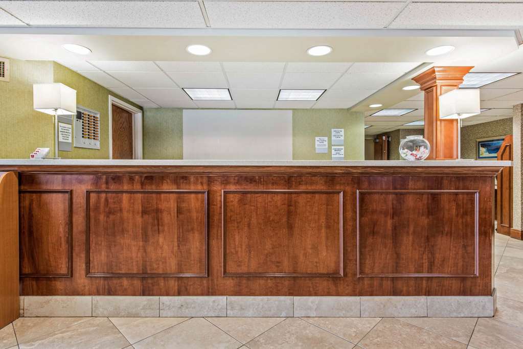 Clarion Inn Cranberry Township Nội địa bức ảnh