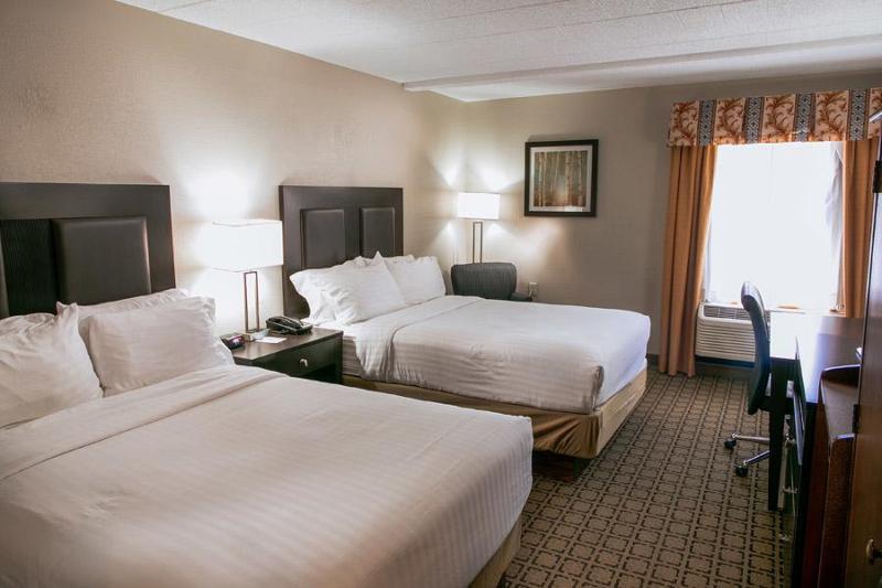 Clarion Inn Cranberry Township Ngoại thất bức ảnh